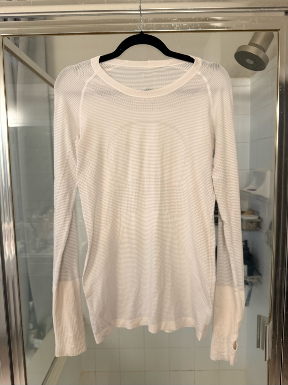 Lululemon Swiftly LS White Size 8